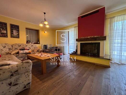 Haus zum Kauf 225.000 € 5 Zimmer 130 m² Fuzine Fužine