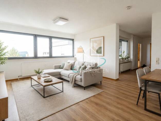 Penthouse zum Kauf 225.000 € 3,5 Zimmer 82,8 m² 8. Geschoss Schwäbisch Hall Schwäbisch Hall 74523