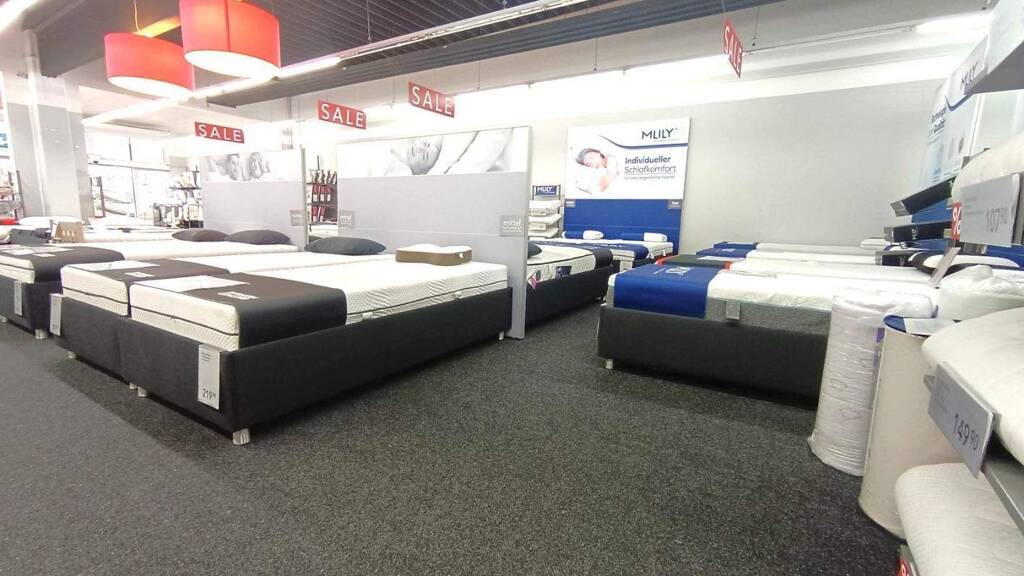 Laden zur Miete 2.187 € 256 m² Verkaufsfläche Gralla 8431