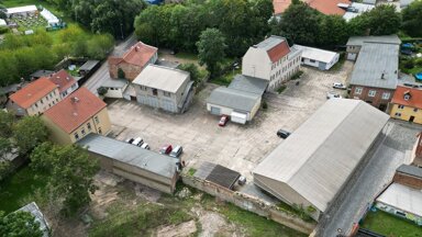 Wohn- und Geschäftshaus zum Kauf als Kapitalanlage geeignet 700.000 € 2.565 m² 4.955 m² Grundstück Steinbrücke 22 a/b Aschersleben Aschersleben 06449