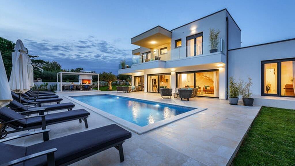 Villa zum Kauf 1.100.000 € 5 Zimmer 1.031 m² Grundstück Visnjan 52463