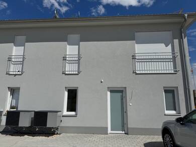 Haus zum Kauf 529.000 € 4 Zimmer 128,2 m² 310 m² Grundstück frei ab sofort Merkendorf Merkendorf 91732