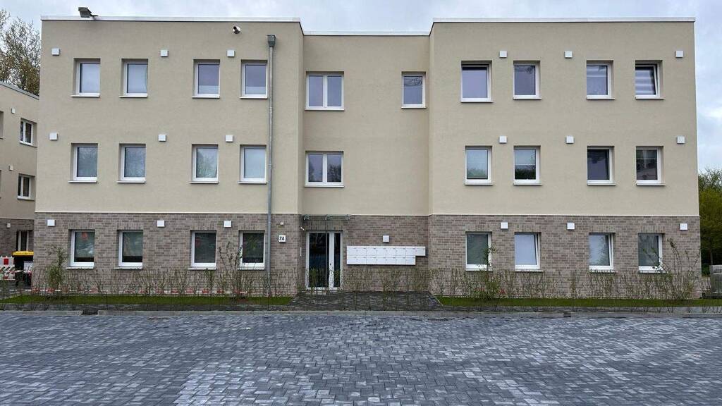 Wohnung zur Miete 1.300 € 3 Zimmer 84,4 m² frei ab 01.07.2026 Kaliskaweg 2a Reinfeld 23858