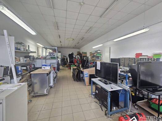 Ladenfläche zur Miete 1.512 € Gralla 8431