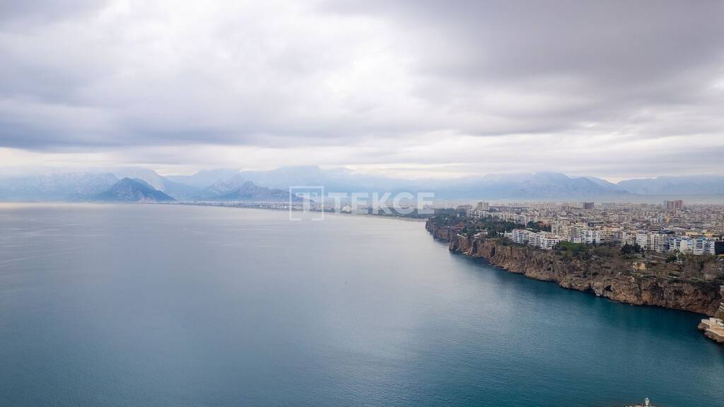 Ladenfläche zum Kauf 4.600.000 € 21 Zimmer 550 m² Verkaufsfläche Antalya 07100