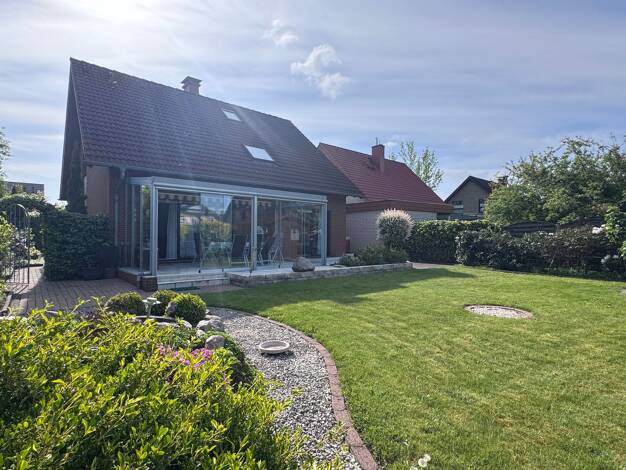 Einfamilienhaus zum Kauf 408.000 € 4 Zimmer 145 m² 538 m² Grundstück Leopoldshöhe Leopoldshöhe 33818