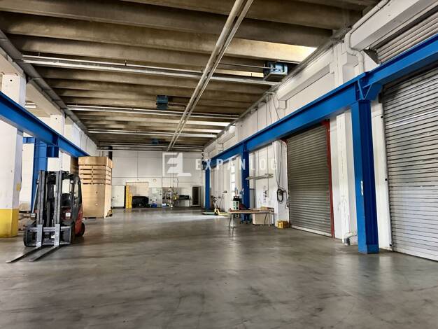 Lagerhalle zur Miete 830 m² Lagerfläche Barmen Wuppertal 42285