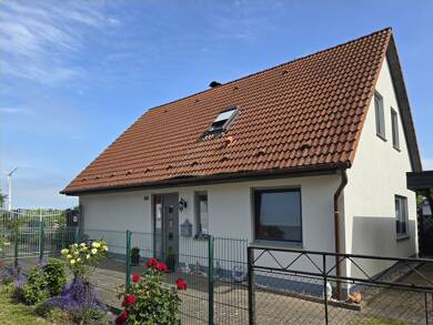 Einfamilienhaus zum Kauf provisionsfrei 324.000 € 6 Zimmer 149,1 m² 1.815 m² Grundstück Mierendorf 39 Mierendorf Plaaz 18276