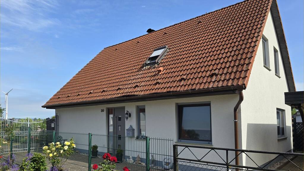 Einfamilienhaus zum Kauf 324.000 € 6 Zimmer 149,1 m² 1.815 m² Grundstück Mierendorf 39 Mierendorf Plaaz 18276