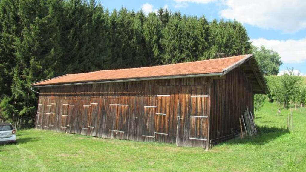 Landwirtschaftliche Fläche zum Kauf 249.000 € 12.504 m² Grundstück Hutthurm 94116