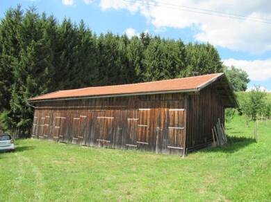 Landwirtschaftliche Fläche zum Kauf 299.000 € 12.504 m² Grundstück Hutthurm Hutthurm 94116