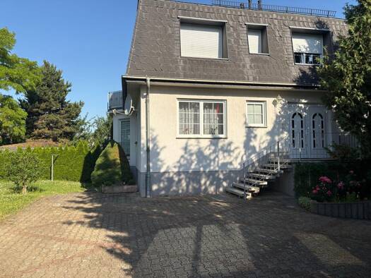 Wohnung zur Miete 430 € 2,5 Zimmer 61 m² Döbeln Döbeln 04720