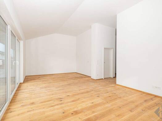 Terrassenwohnung zum Kauf - Erstbezug 549.000 € 3 Zimmer 82,1 m² 1. Geschoss frei ab sofort Eugendorf 5301