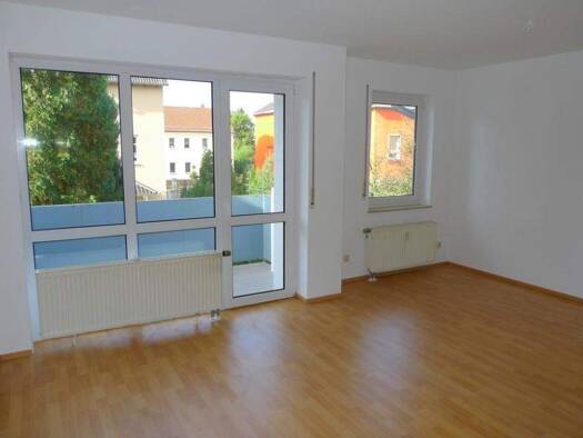 Wohnung zur Miete 490 € 2 Zimmer 57,8 m² 1. Geschoss Lessingstraße 17 Weinböhla 01689
