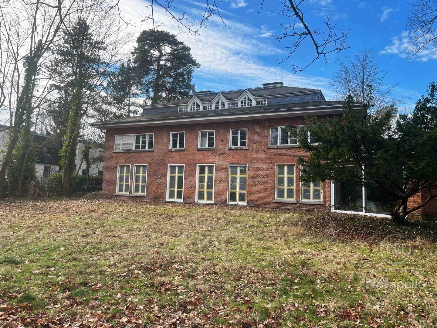 Property thumbnail 2