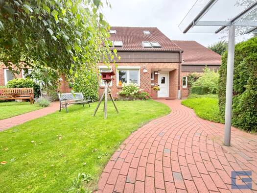 Reihenmittelhaus zum Kauf 405.000 € 5 Zimmer 125,6 m² 366 m² Grundstück frei ab 01.04.2026 Elmschenhagen-Süd Kiel 24146
