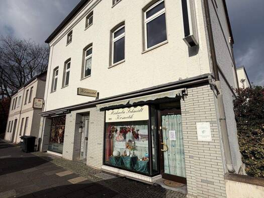 Wohnung zur Miete 675 € 3 Zimmer 90 m² 1. Geschoss frei ab sofort Wasserstraße 124 Altenbochum Bochum 44803