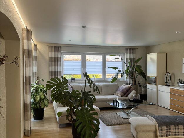 Mehrfamilienhaus zum Kauf provisionsfrei 749.000 € 9,5 Zimmer 458 m² 678 m² Grundstück Ritter-Stephan-von-Mörlheim-Straße 2 Eußerthal 76857