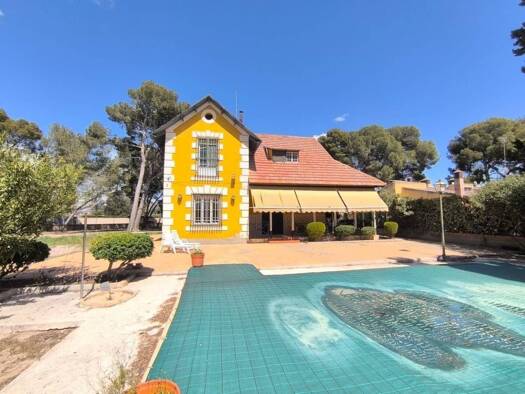Villa zum Kauf 450.000 € 7 Zimmer 450 m² 5.750 m² Grundstück Yecla 30510