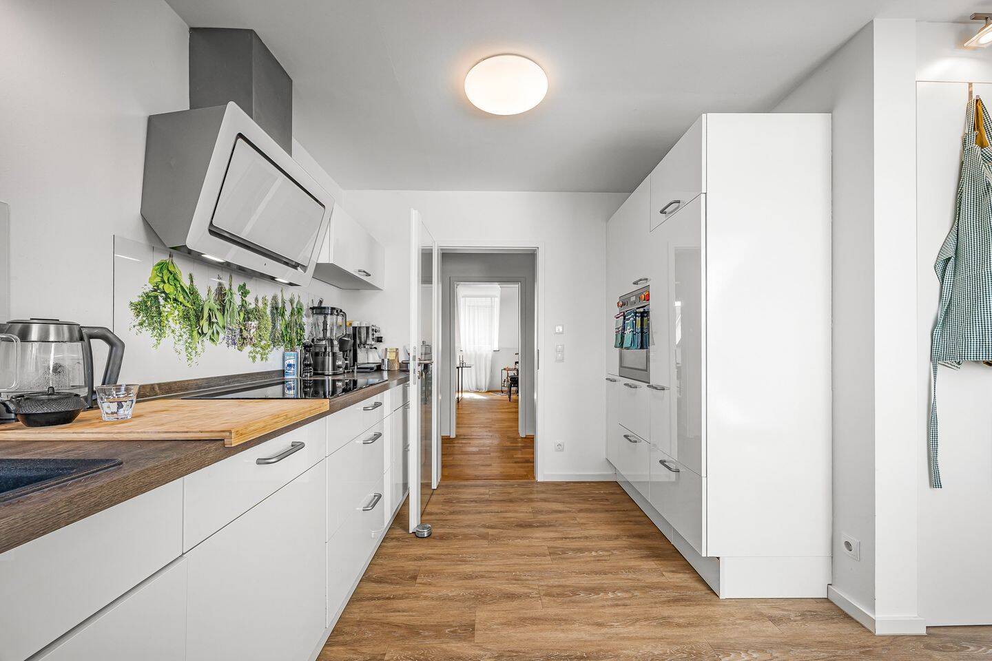 Property thumbnail 9