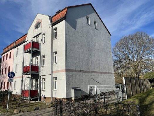 Mehrfamilienhaus zum Kauf als Kapitalanlage geeignet 1.350.000 € 594,5 m² 1.172 m² Grundstück Bernau 16321