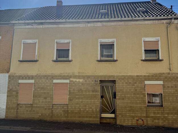 Einfamilienhaus zum Kauf 68.000 € 5 Zimmer 120 m² 333 m² Grundstück frei ab sofort Lebach Lebach 66822