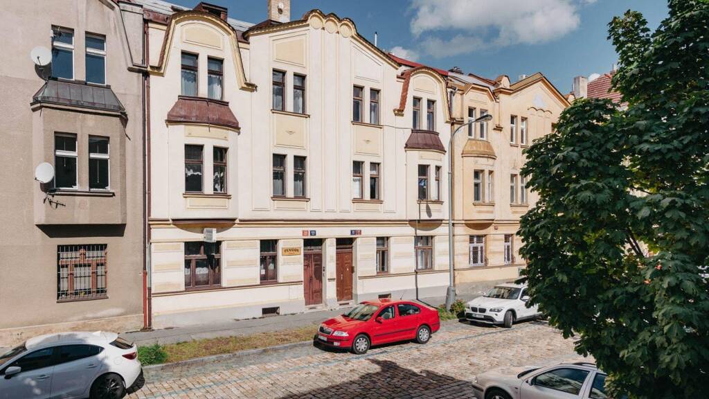Bürofläche zum Kauf 320.000 € Prag 16900