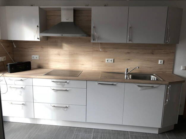 Reihenendhaus zur Miete 1.650 € 5 Zimmer 109,5 m² 125 m² Grundstück frei ab 01.07.2026 Nürtingen 72622