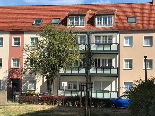Wohnung zur Miete 420 € 3 Zimmer 52,5 m² frei ab 01.02.2026 Grossbeerenstr. 17 Damaschkestraße Halle 06112