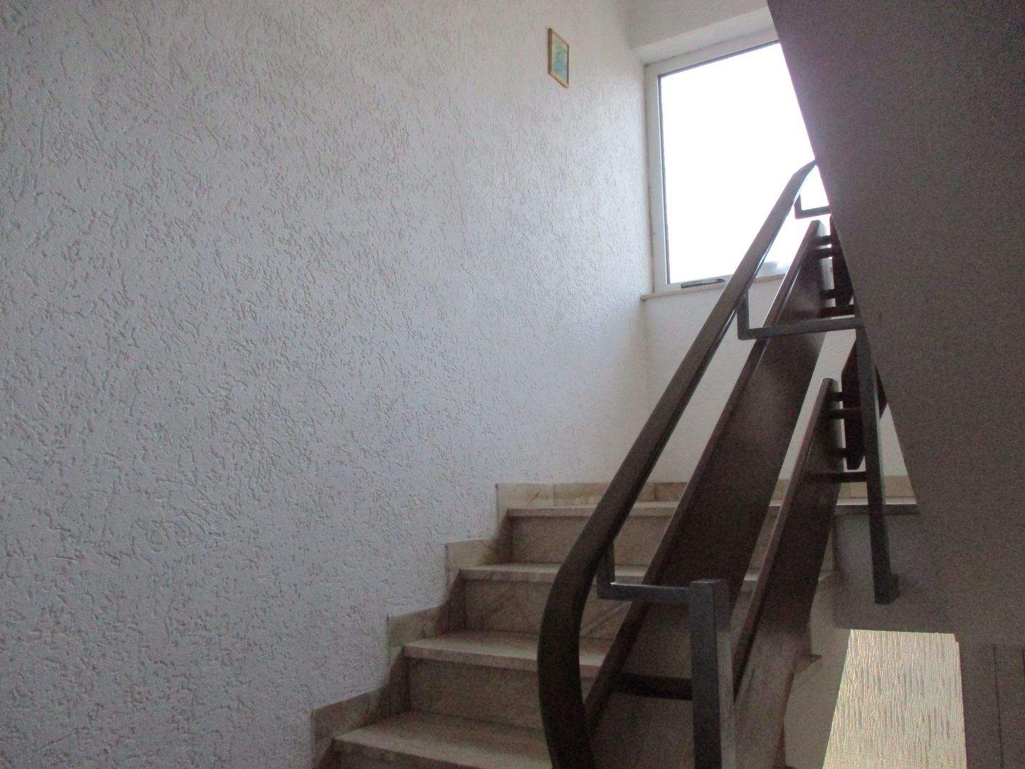 Immobilie in Bergrheinfeld - ZFH und Gewerbe auf grossem, teilbarem Grundstück (mehrere Parzellen) mit Entwicklungspotential. Weitere Wohn/Gewerbebebauung /Landwirtsch. möglich.  - Bild 1