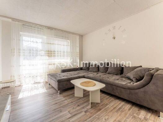 Wohnung zum Kauf 129.000 € 2 Zimmer 58,8 m² EG Kerpen 50171