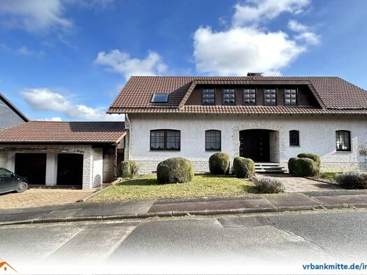 Einfamilienhaus zum Kauf 399.000 € 11 Zimmer 320 m² 1.000 m² Grundstück frei ab sofort Duderstadt 37115