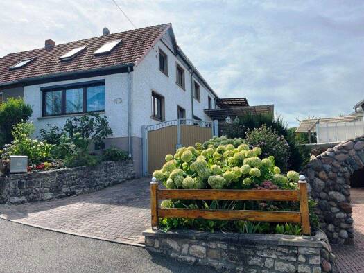 Doppelhaushälfte zum Kauf 281.000 € 6 Zimmer 173,5 m² 749 m² Grundstück Apolda 99510