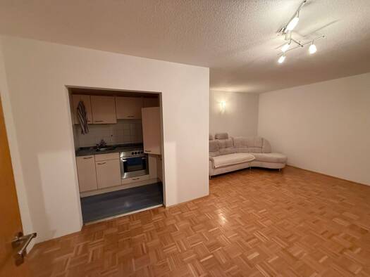 Terrassenwohnung zur Miete 350 € 1 Zimmer 32 m² Geschoss EG/2 frei ab 24.08.2026 Neutraubling 93073