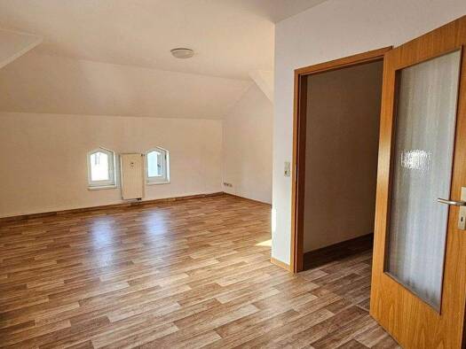 Wohnung zur Miete 360 € 2 Zimmer 60,6 m² 3. Geschoss frei ab sofort Kreuzgraben 3A Mühlhausen Mühlhausen/Thüringen 99974