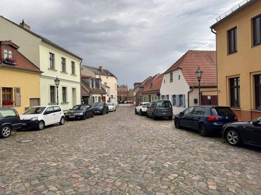 Mehrfamilienhaus zum Kauf 1.350.000 € 7 Zimmer 326 m² 500 m² Grundstück frei ab sofort Werder (Havel) Werder (Havel) 14542