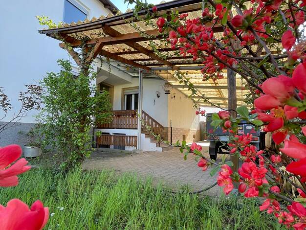 Haus zum Kauf 290.000 € 8 Zimmer 122 m² 280 m² Grundstück frei ab sofort Speyer 67346