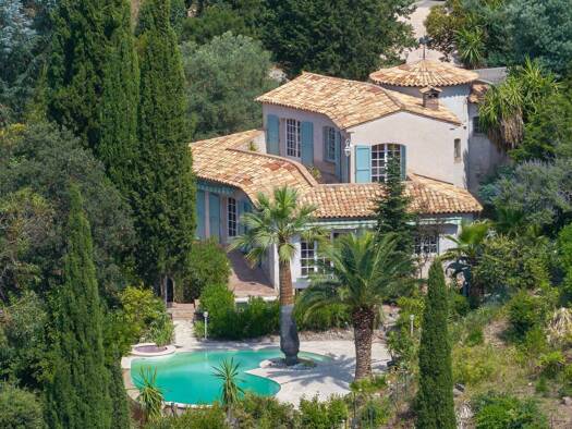 Einfamilienhaus zum Kauf 1.690.000 € 256 m² 2.715 m² Grundstück MANDELIEU LA NAPOULE 06210