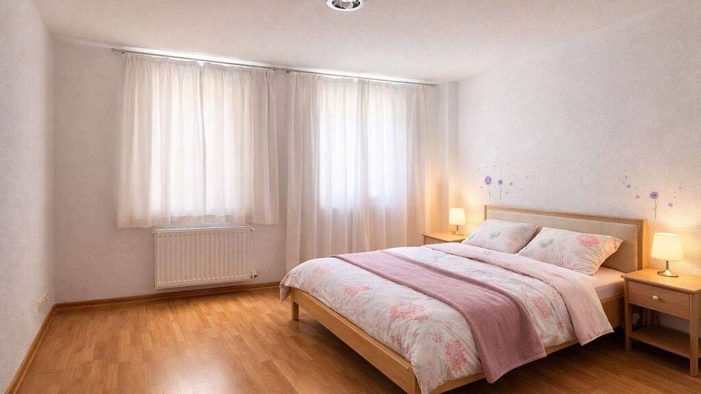 Wohnung zur Miete 625 € 4 Zimmer 89,2 m² 3. Geschoss frei ab 01.05.2026 Messerschmiedestr. 22 Zeitz 06712
