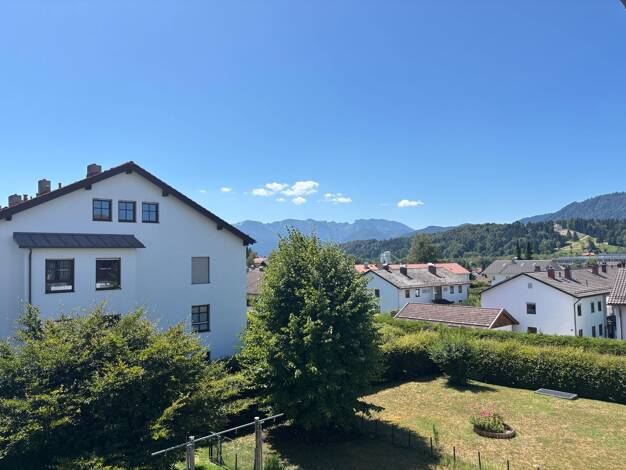Maisonette zum Kauf 399.000 € 3 Zimmer 70,1 m² 3. Geschoss Bad Tölz Bad Tölz 83646