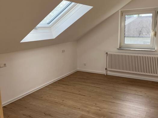 Wohnung zur Miete 650 € 2,5 Zimmer 50 m² Geschoss 2/3 frei ab 15.10.2025 Neckartailfingen 72666