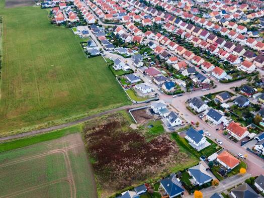 Grundstück zum Kauf provisionsfrei 138.305 € 695 m² Grundstück Puschkinstraße Teutschenthal Teutschenthal 06179