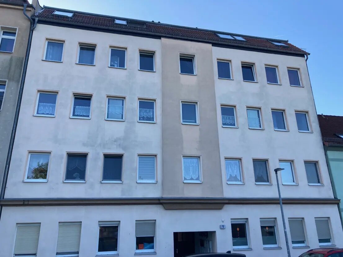 Wohnung zum Kauf als Kapitalanlage geeignet 178.000 € 4 Zimmer 146 m²<br/>Wohnfläche Oststraße 1 Schkeuditz Schkeuditz 04435