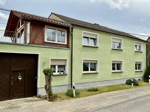 Mehrfamilienhaus zum Kauf 198.000 € 12 Zimmer 300 m² 1.880 m² Grundstück Stechau Fichtwald 04936