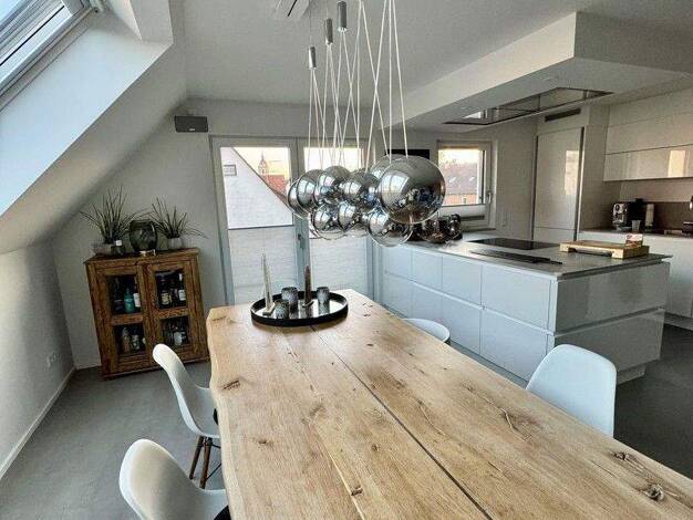 Maisonette zum Kauf provisionsfrei 860.000 € 5,5 Zimmer 146 m² 2. Geschoss frei ab 01.04.2026 Kirchheim Kirchheim unter Teck 73230