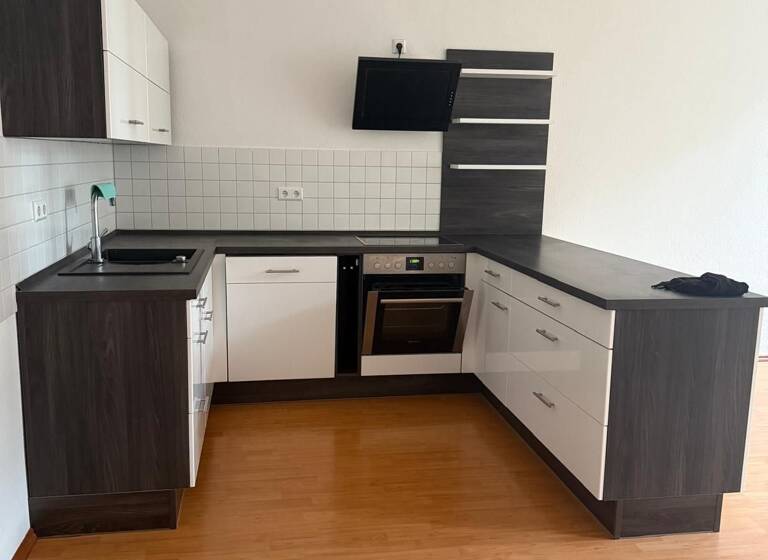 Wohnung zur Miete 535 € 3 Zimmer 90 m²<br/>Wohnfläche 2.<br/>Geschoss Altenburg Altenburg 04600