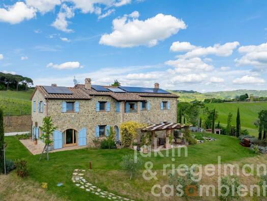 Haus zum Kauf 1.700.000 € 366 m² 6.349 m² Grundstück Perugia 06122
