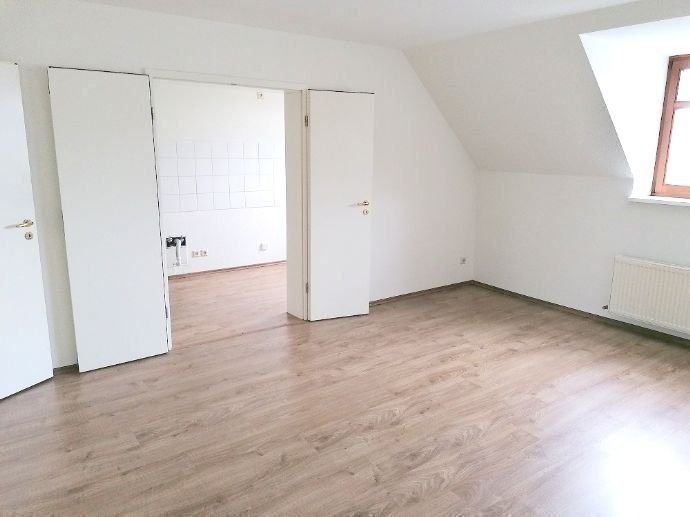 Wohnung zum Kauf 64.900 € 2 Zimmer 59,1 m²<br/>Wohnfläche 4.<br/>Geschoss Zentrum 011 Chemnitz 09111