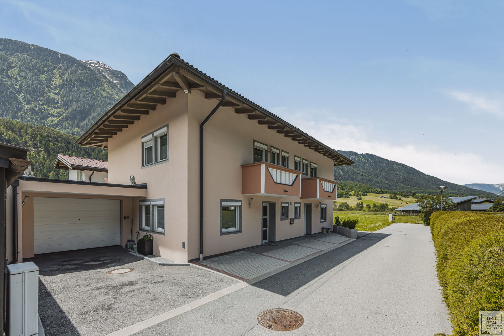 Mehrfamilienhaus zum Kauf 8 Zimmer 360 m²<br/>Wohnfläche 334 m²<br/>Grundstück Oetz 6433