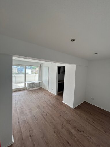 Wohnung zur Miete 450 € 1,5 Zimmer 33 m² frei ab sofort Stephanienstr. 48 Baden-Baden - Kernstadt Baden-Baden 76530